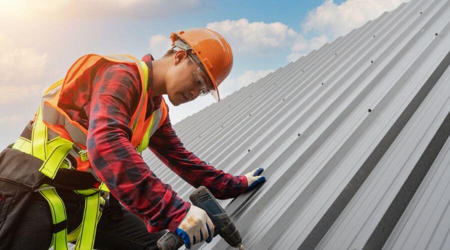 GAF certified roofer in Wells, MI